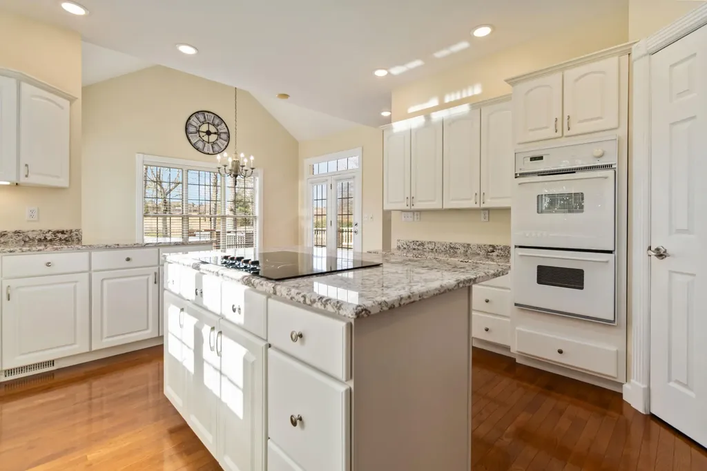 371 Lakeview Drive Jamestown KY 42629