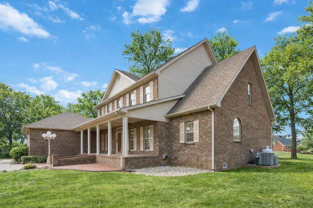 371 Lakeview Drive Jamestown KY 42629