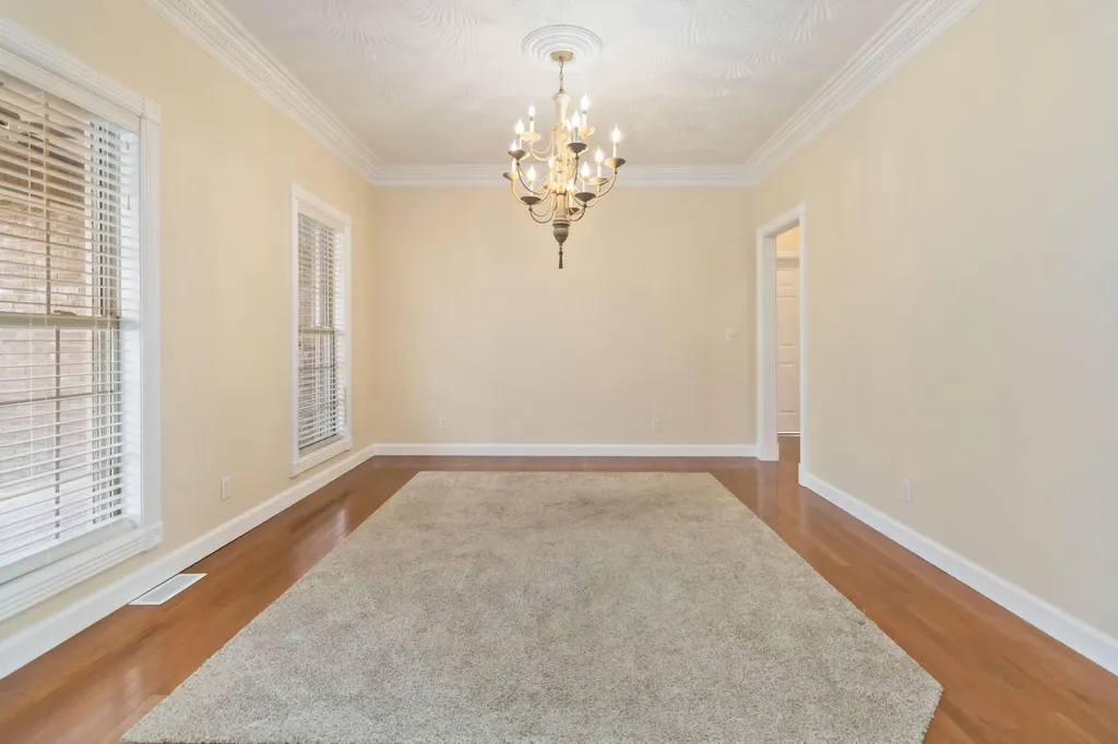 371 Lakeview Drive Jamestown KY 42629