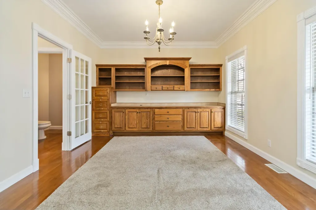 371 Lakeview Drive Jamestown KY 42629