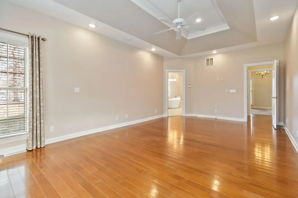 371 Lakeview Drive Jamestown KY 42629