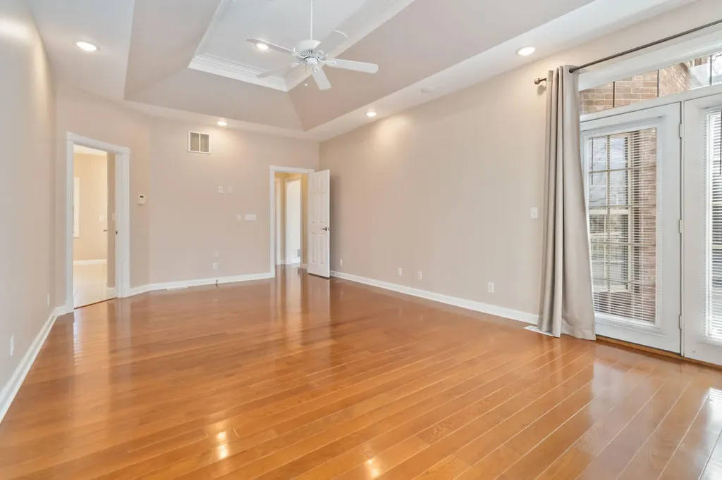 371 Lakeview Drive Jamestown KY 42629