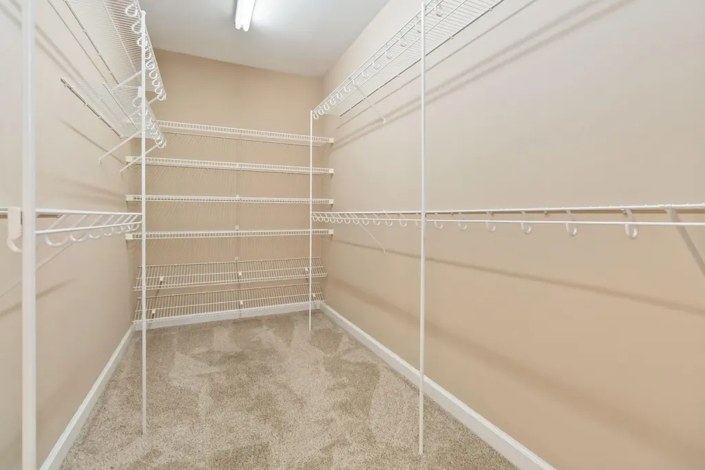371 Lakeview Drive Jamestown KY 42629