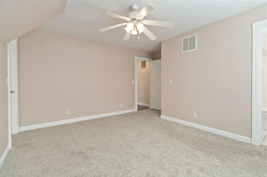 371 Lakeview Drive Jamestown KY 42629