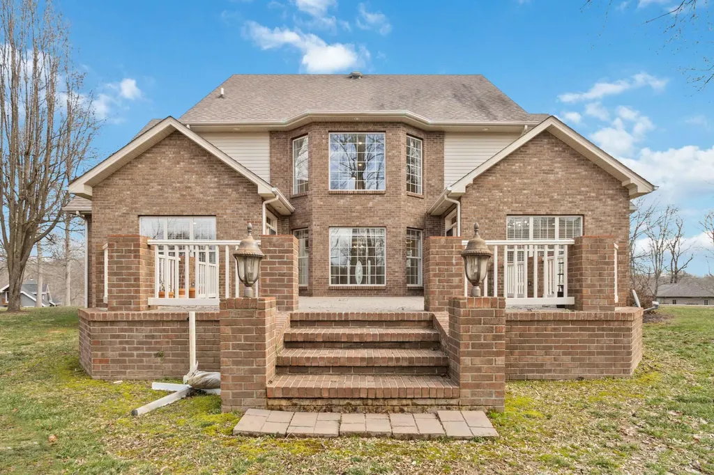 371 Lakeview Drive Jamestown KY 42629