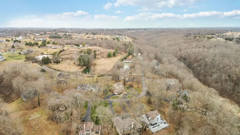 371 Lakeview Drive Jamestown KY 42629