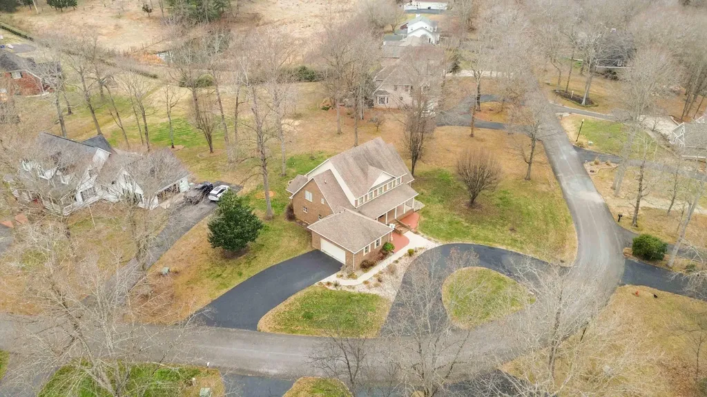 371 Lakeview Drive Jamestown KY 42629