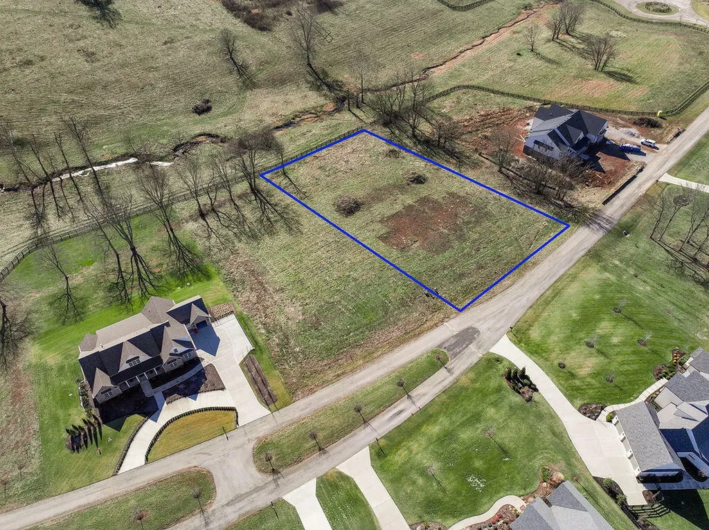 123 Doe Run Road Nicholasville KY 40356