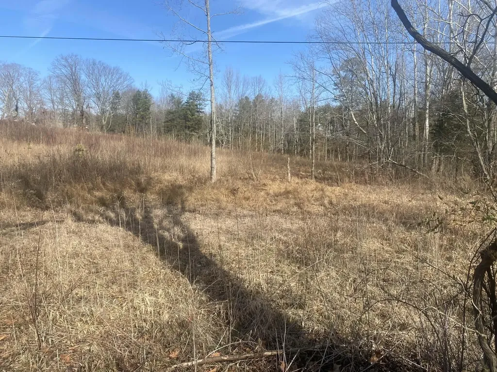27 Old Chapel Gap School Road Crab Orchard KY 40419