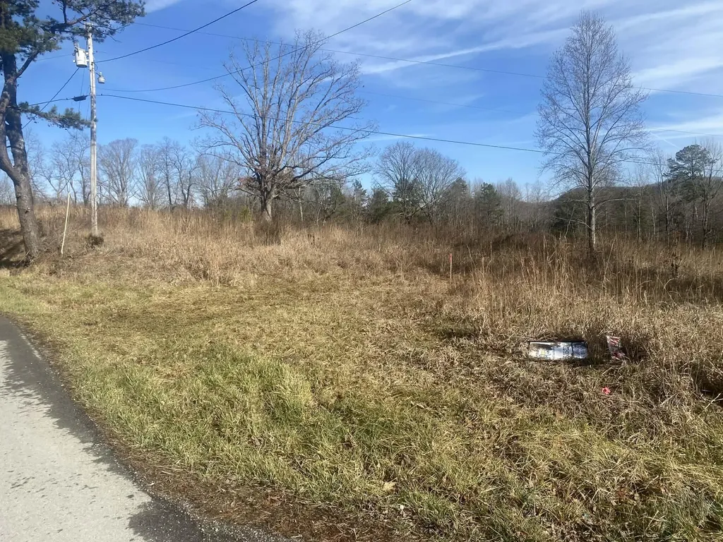 27 Old Chapel Gap School Road Crab Orchard KY 40419