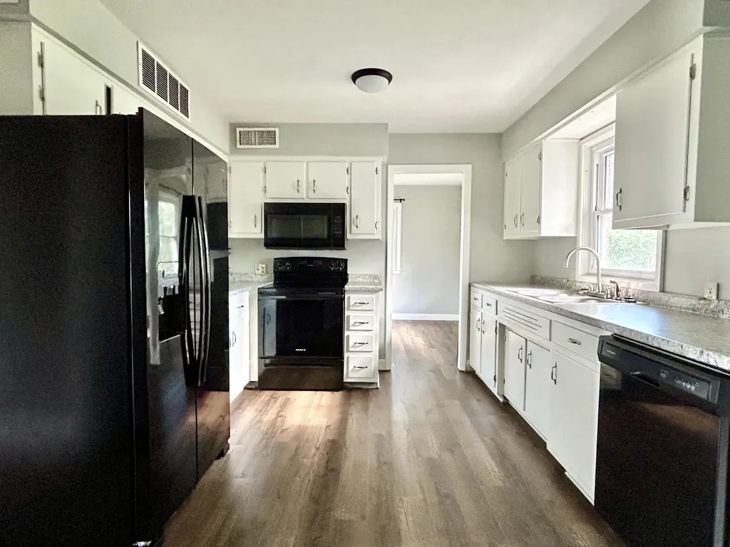 500 Meadowlark Drive Somerset KY 42503