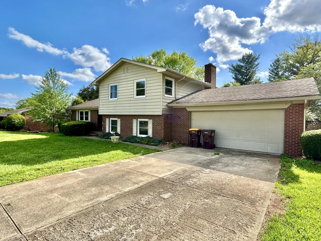 500 Meadowlark Drive Somerset KY 42503