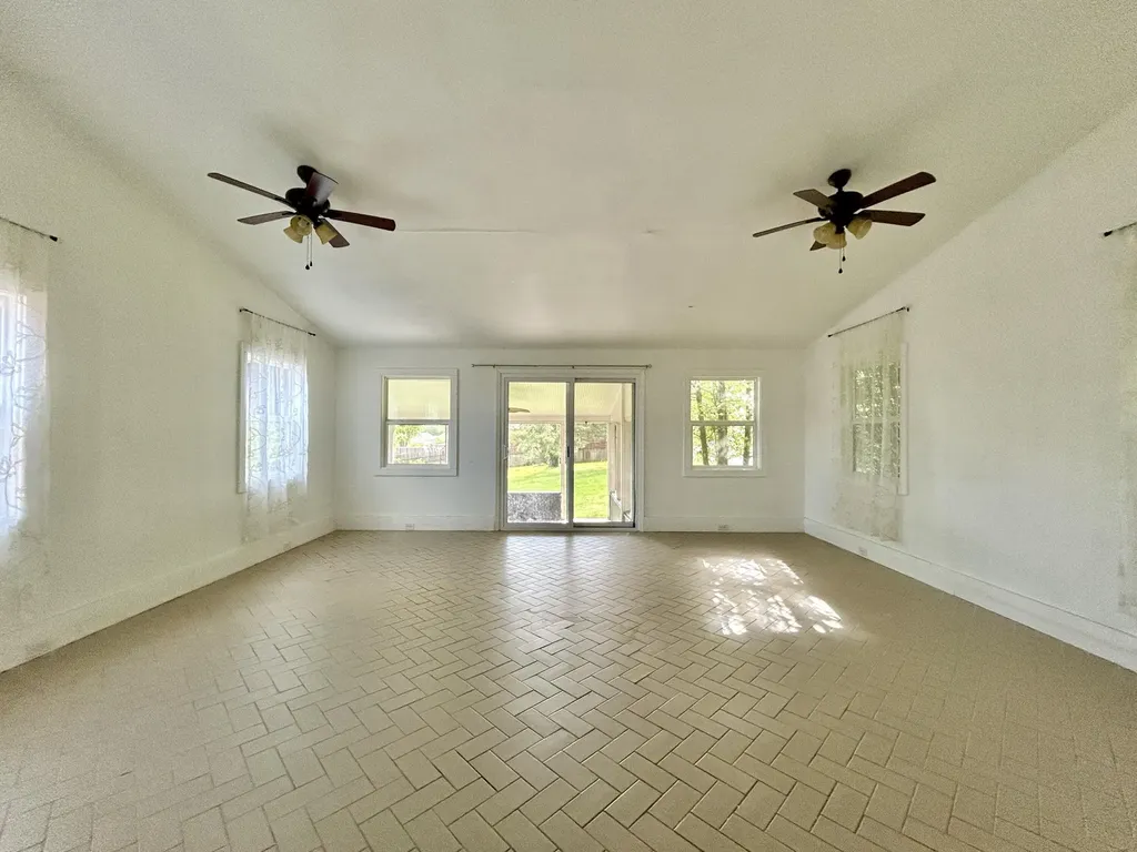 500 Meadowlark Drive Somerset KY 42503