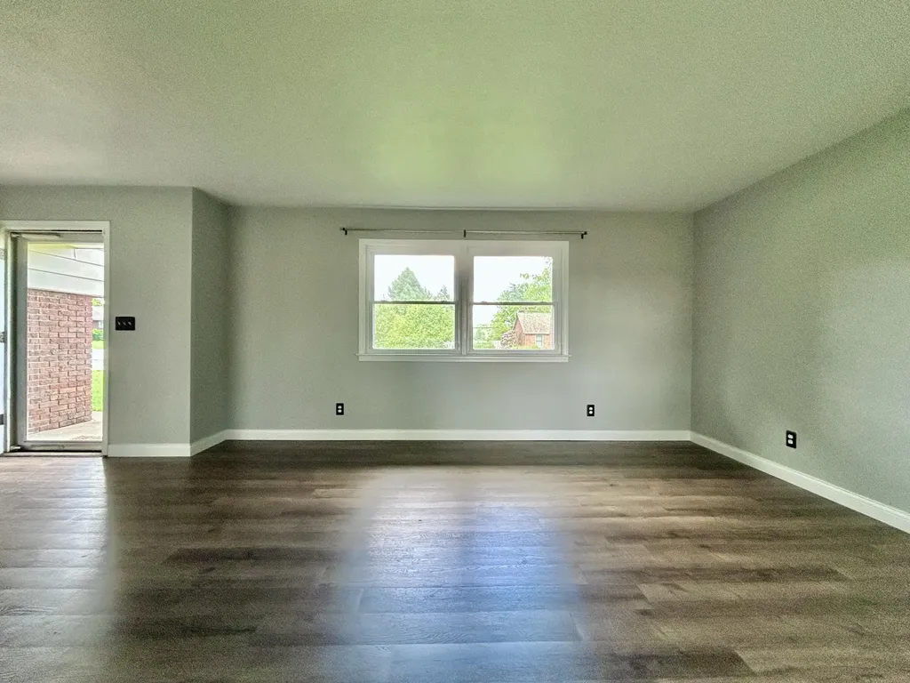 500 Meadowlark Drive Somerset KY 42503