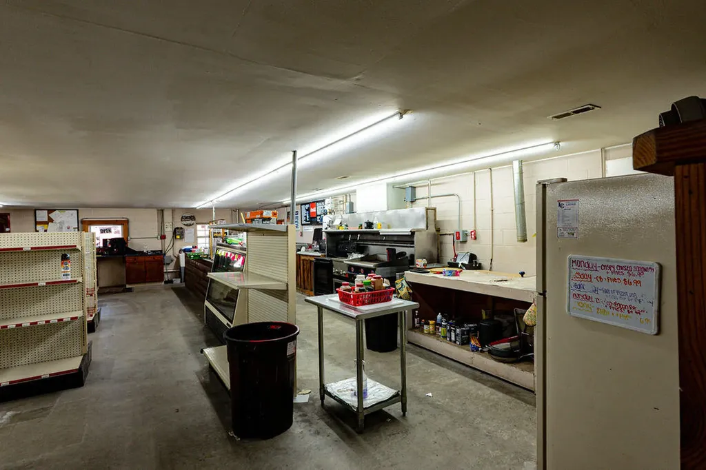40 Hidden Treasure Lane Vanceburg KY 41179