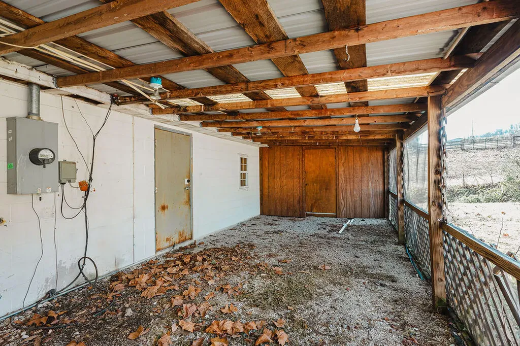 40 Hidden Treasure Lane Vanceburg KY 41179