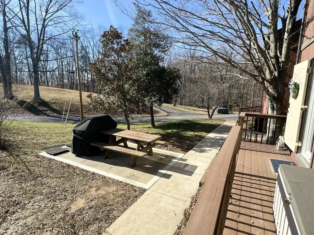 145 State Park Road Jamestown KY 42629