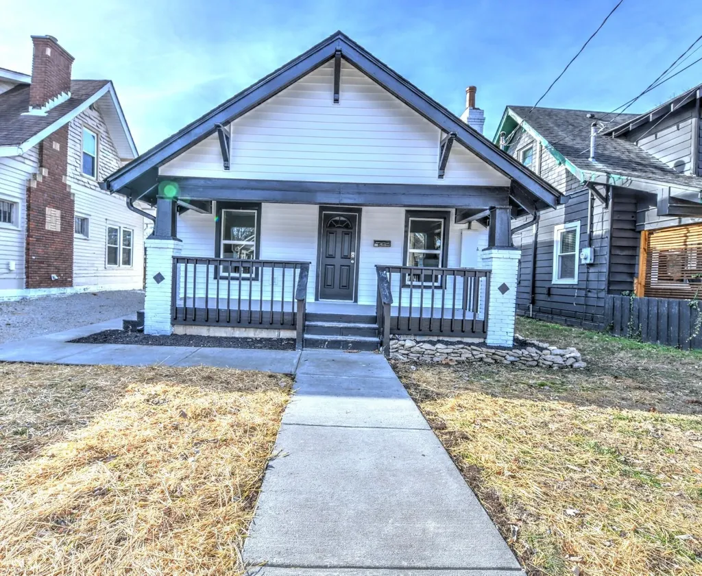 126 Devonia Avenue Lexington KY 40505