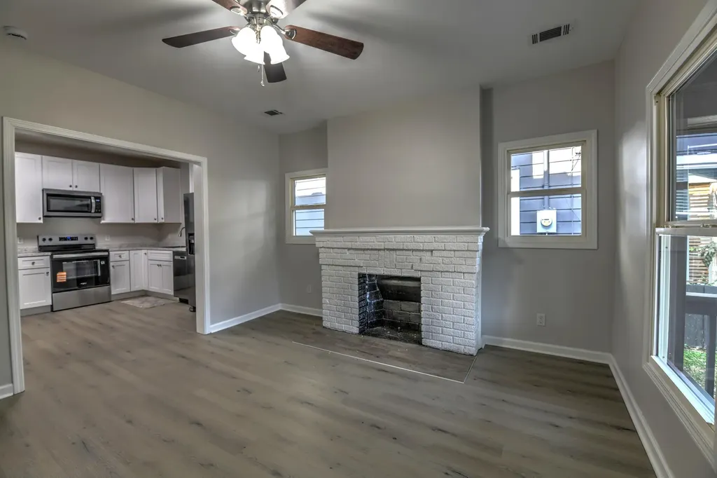 126 Devonia Avenue Lexington KY 40505