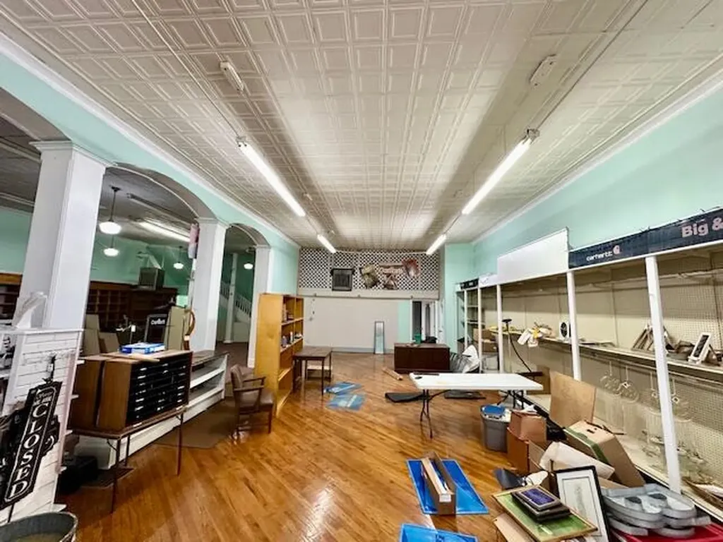 35 Public Lancaster KY 40444