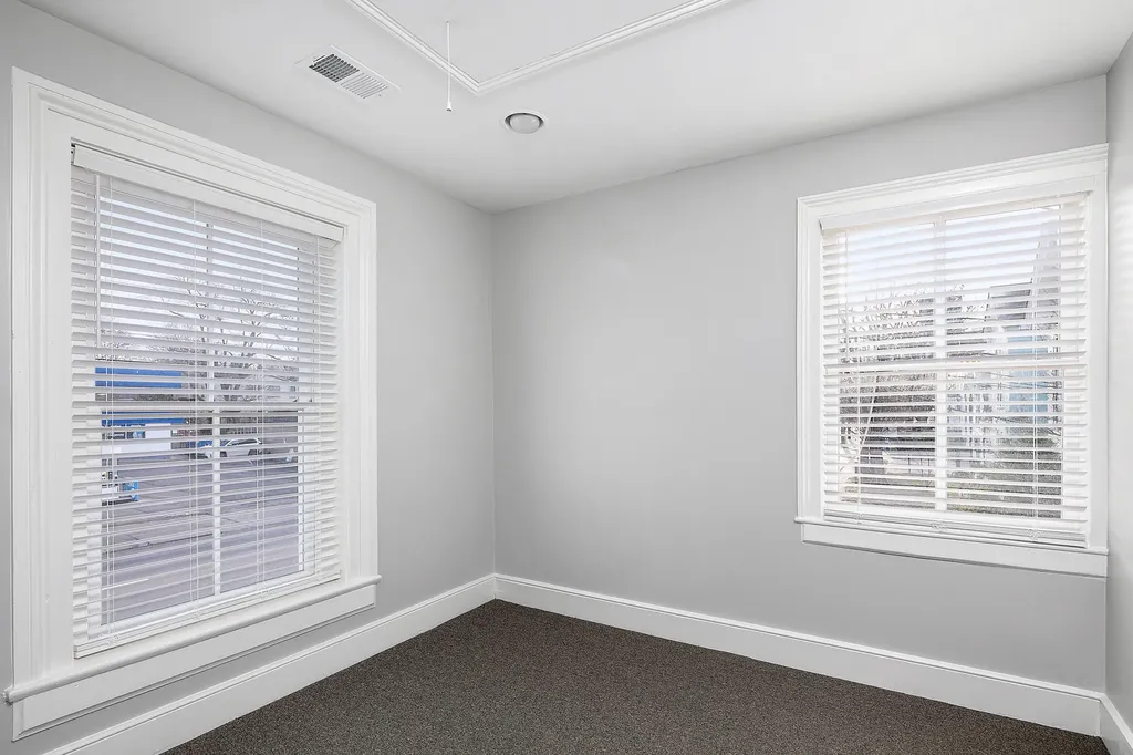 642 W Main Street Lexington KY 40508