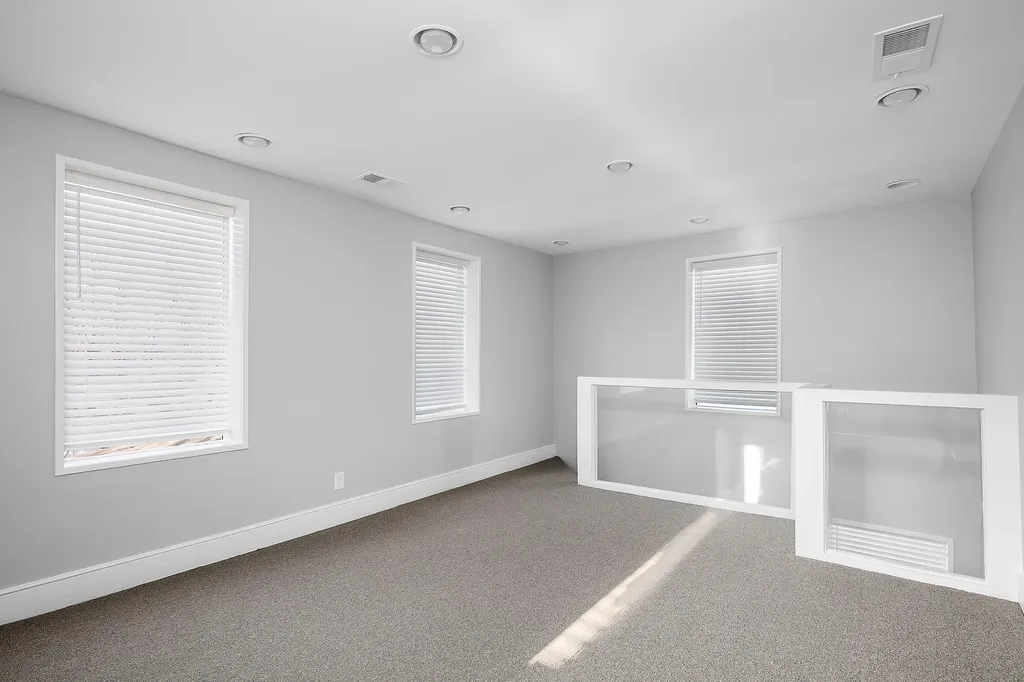 642 W Main Street Lexington KY 40508