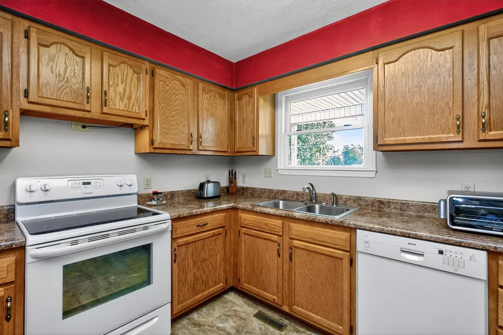 1150 Rice Road Morehead KY 40351