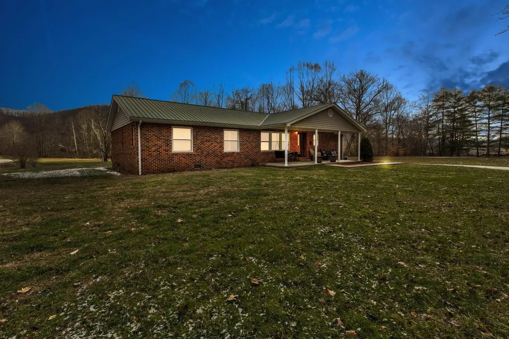 410 Poplar Hollow Road Morehead KY 40351