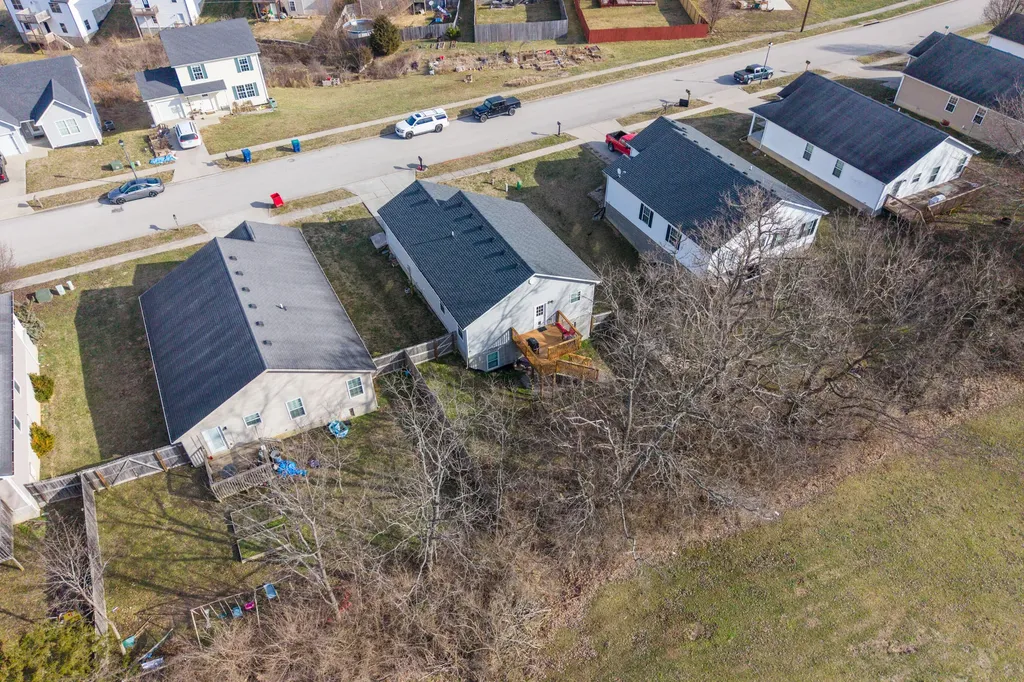 112 Newport Lane Berea KY 40403