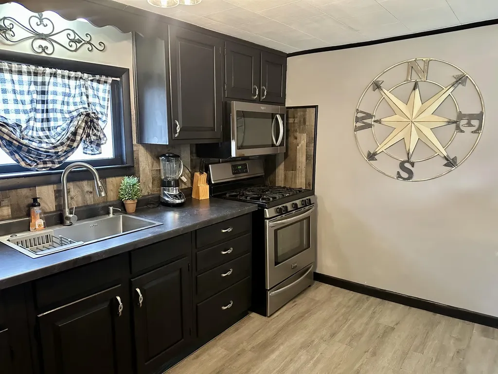 1121 Winchester Road Irvine KY 40336