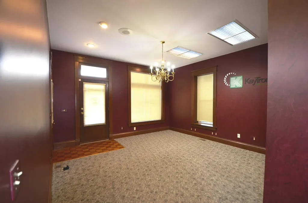333 S Main Street Harrodsburg KY 40330