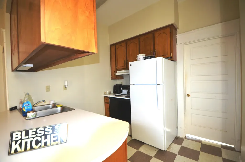 333 S Main Street Harrodsburg KY 40330