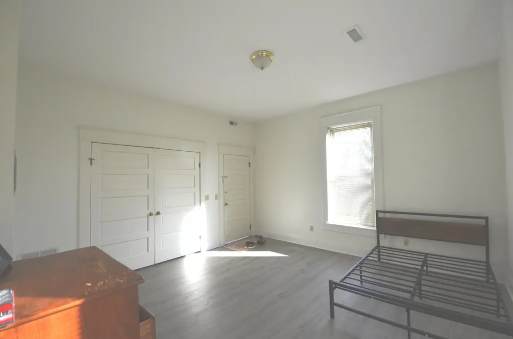333 S Main Street Harrodsburg KY 40330