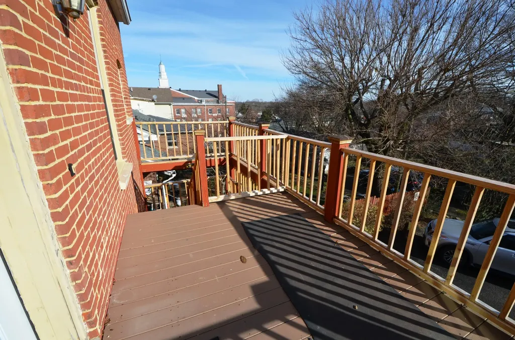 333 S Main Street Harrodsburg KY 40330