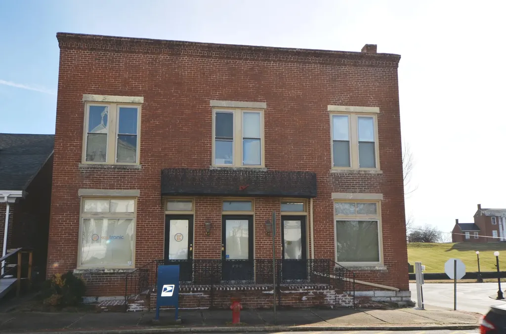 333 S Main Street Harrodsburg KY 40330