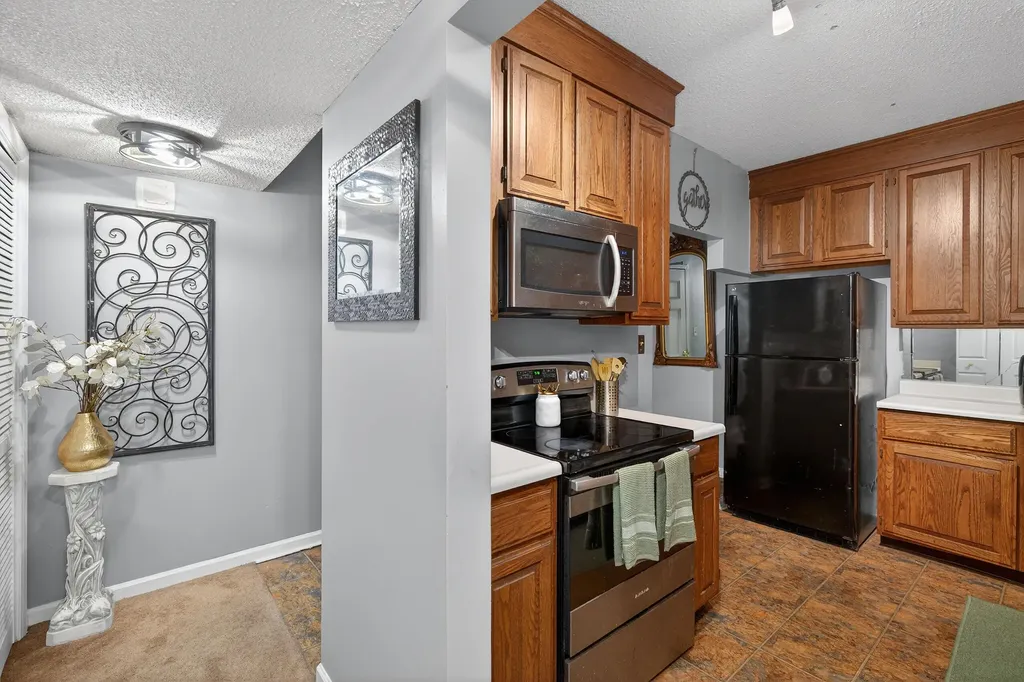 355 S Broadway Lexington KY 40508