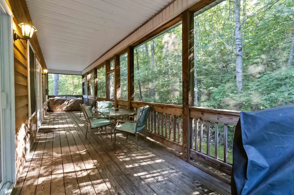 620 Harmony Lane Burnside KY 42519