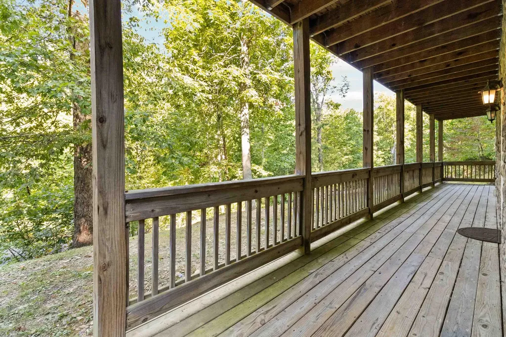 620 Harmony Lane Burnside KY 42519