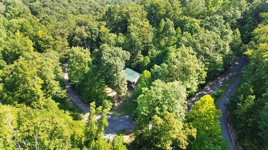 620 Harmony Lane Burnside KY 42519