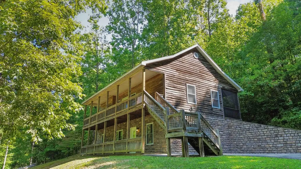 620 Harmony Lane Burnside KY 42519