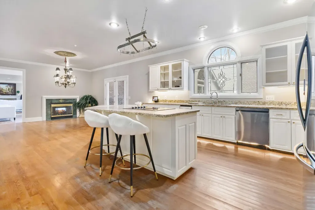 484 Woods Edge Drive London KY 40741