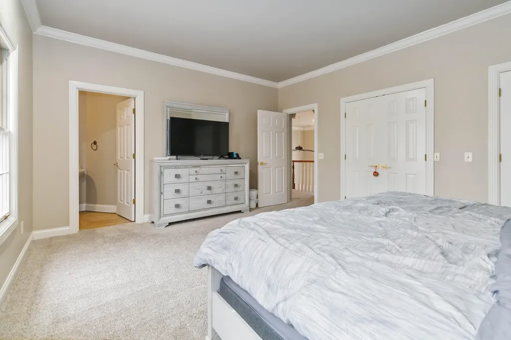 484 Woods Edge Drive London KY 40741