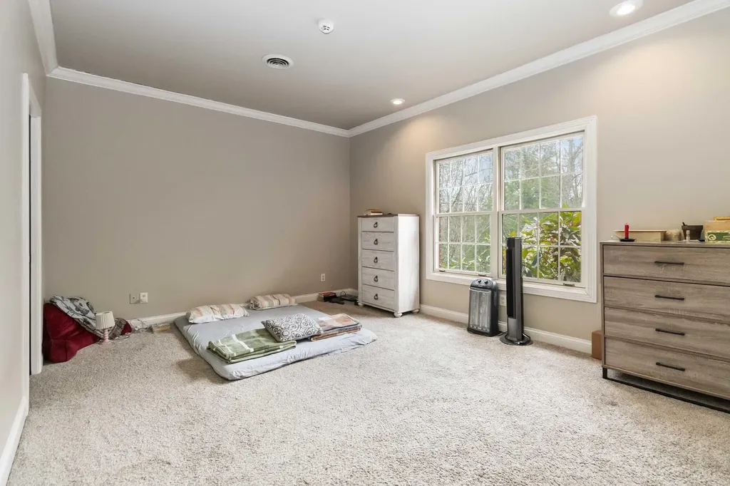 484 Woods Edge Drive London KY 40741