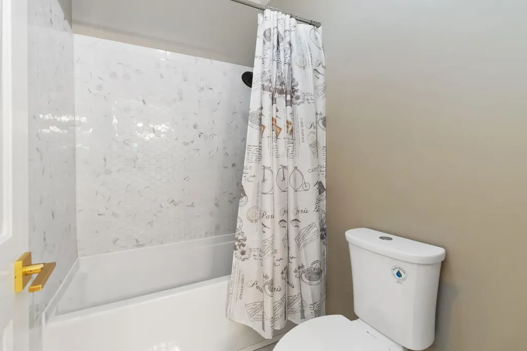 484 Woods Edge Drive London KY 40741