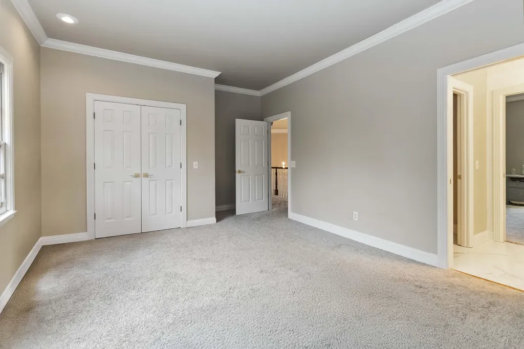 484 Woods Edge Drive London KY 40741