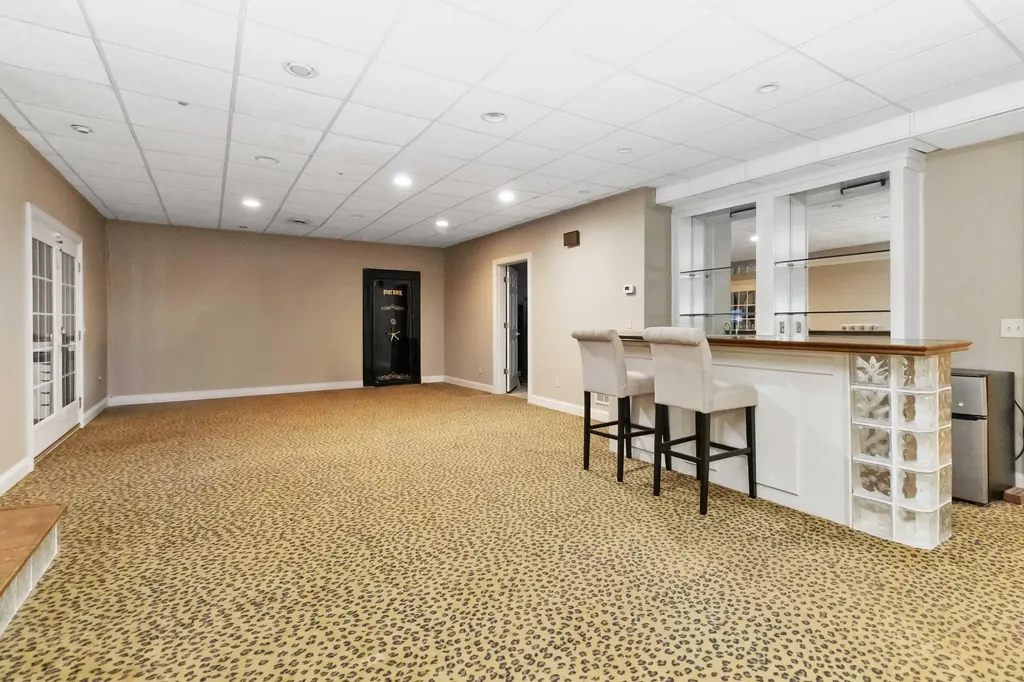 484 Woods Edge Drive London KY 40741