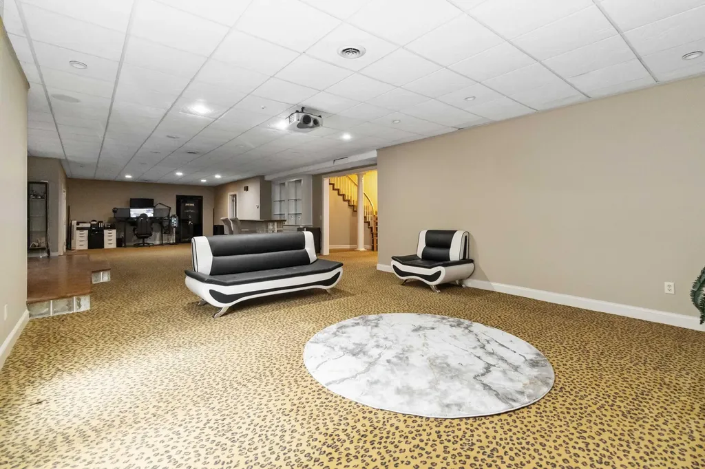 484 Woods Edge Drive London KY 40741