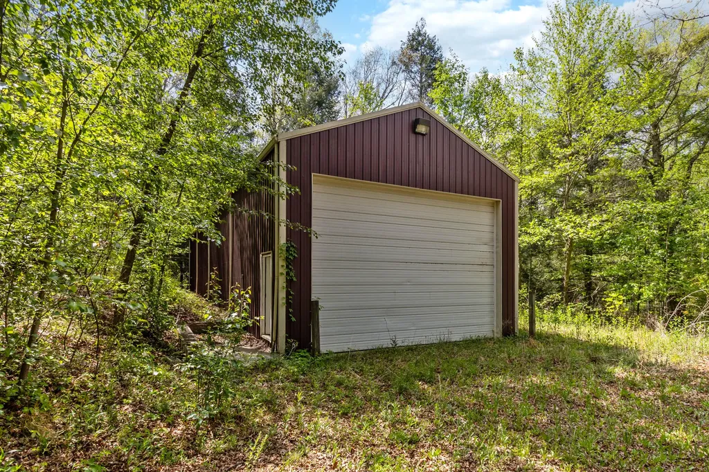 484 Woods Edge Drive London KY 40741
