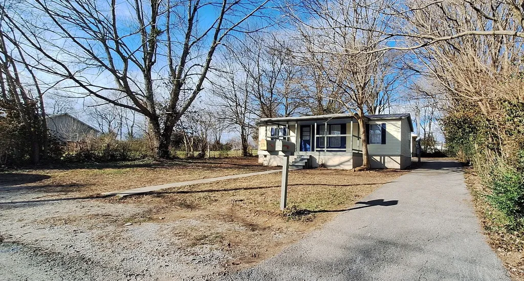 227 Jameson Street Mt Sterling KY 40353