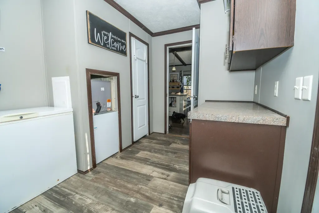 3035 S Highway 211 Salt Lick KY 40371